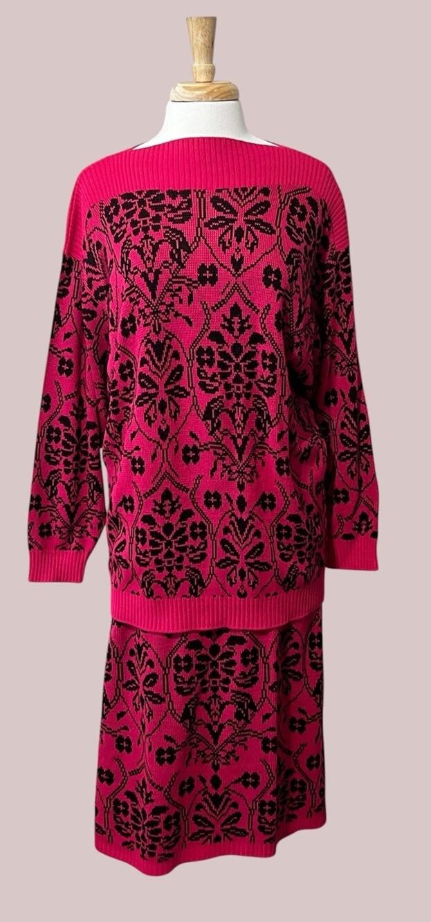 Fritzi Sweater & Skirt 2pc Set Retro Chic Pink Black Damask Large Made in USA